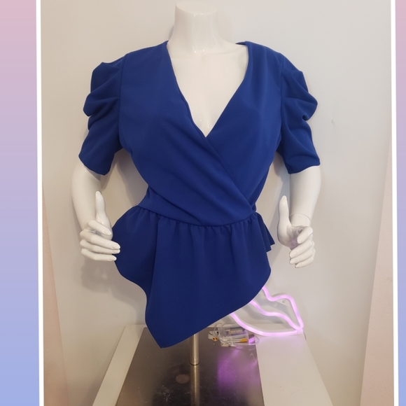 🦋Glow Passion Blouse🦋 - Picture 1 of 4